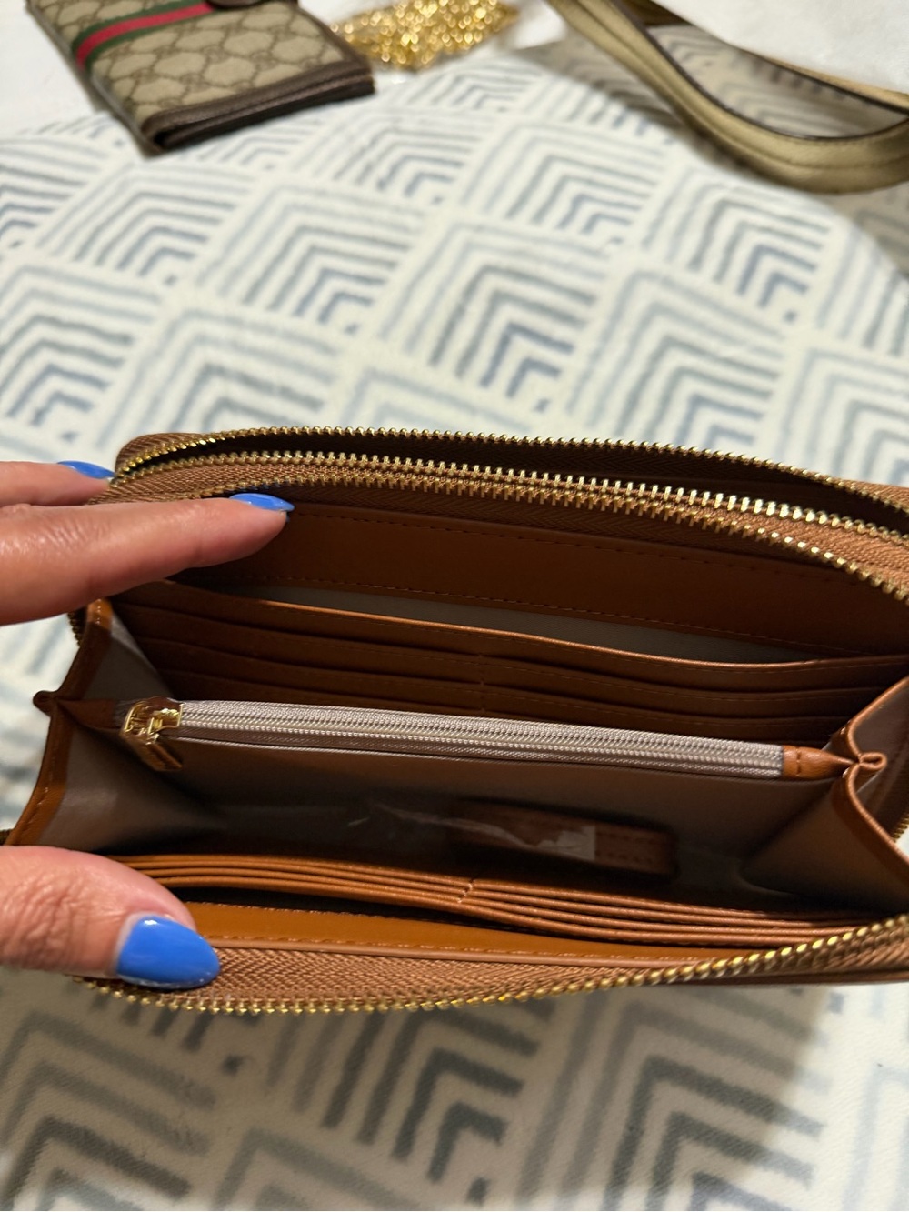 Bostanen RFID White and Brown double zip Full Capacity Wristlet Wallet - Picture 14 of 16